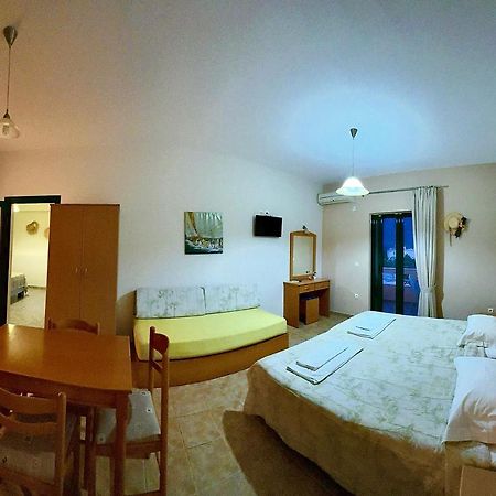 Hotel Odyssion Vasilikí Eksteriør bilde